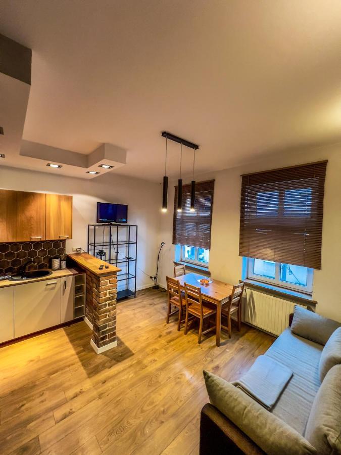 Apartament Przy Jezyckiej Apartment